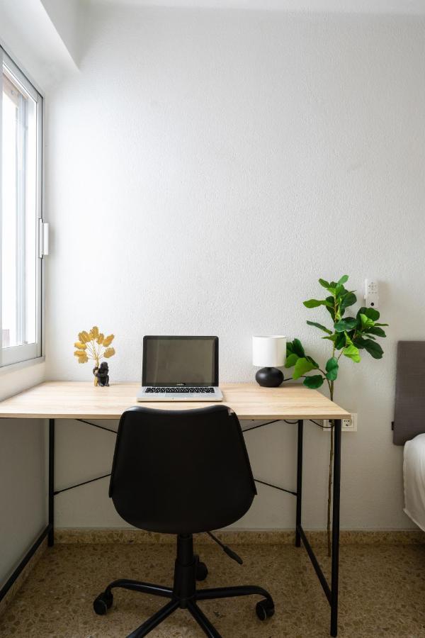 Apartamento Con Ubicacion Ideal: Playa Y Centro Leilighet Valencia Eksteriør bilde