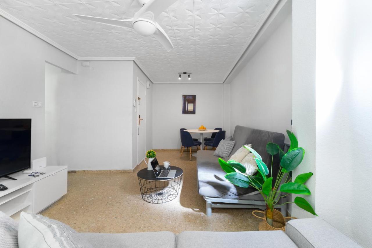Apartamento Con Ubicacion Ideal: Playa Y Centro Leilighet Valencia Eksteriør bilde